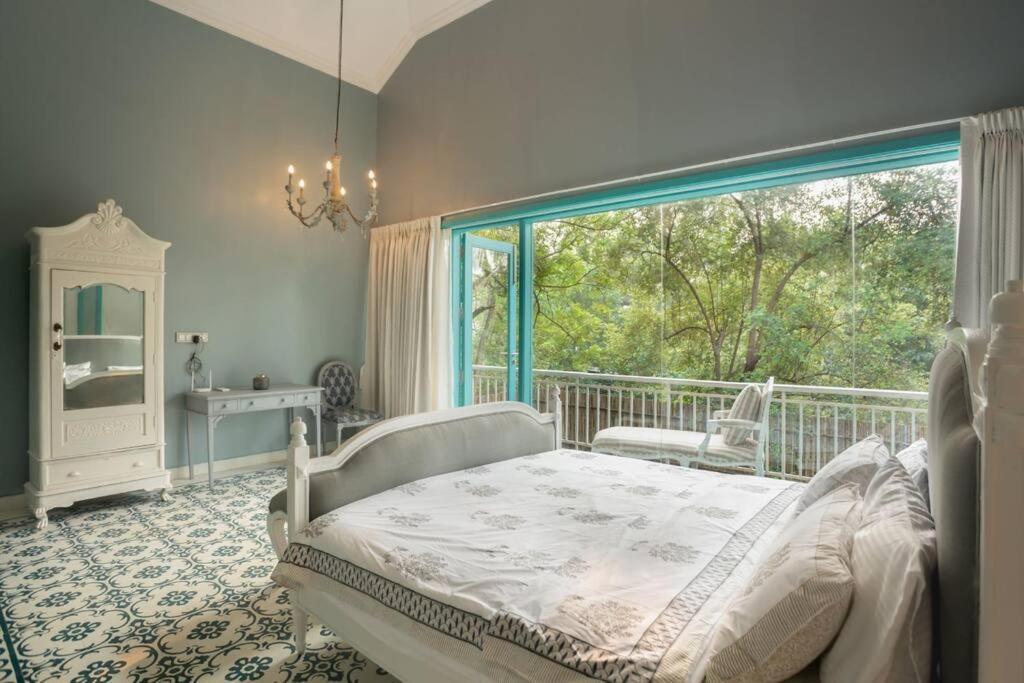 White Banyan Beach Villa, Candolim By The Acacia Villas Bagian luar foto