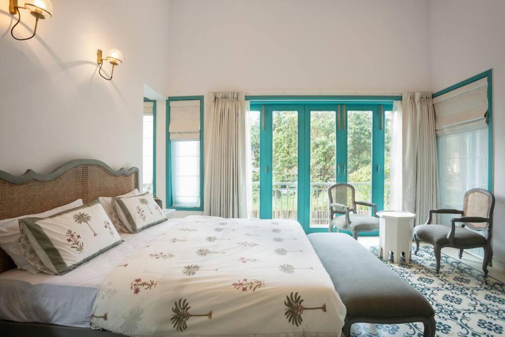 White Banyan Beach Villa, Candolim By The Acacia Villas Bagian luar foto